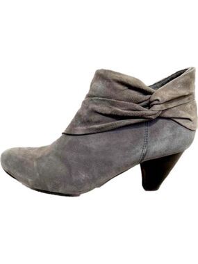 Browns Gray Suede Bootie Ankle Boot Knot Detail, 3” Cone Heel, Side Zip, Size 8